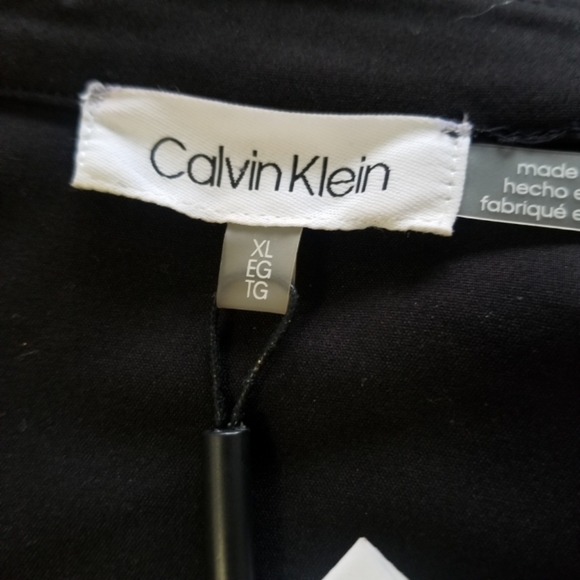 🆕️⬇️Calvin Klein Black Utility Drawstring Vest - Picture 13 of 16